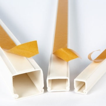 Canal de distributie pentru cablu, cu adeziv, 12x12mm, alb, Courbi 24-01212-003