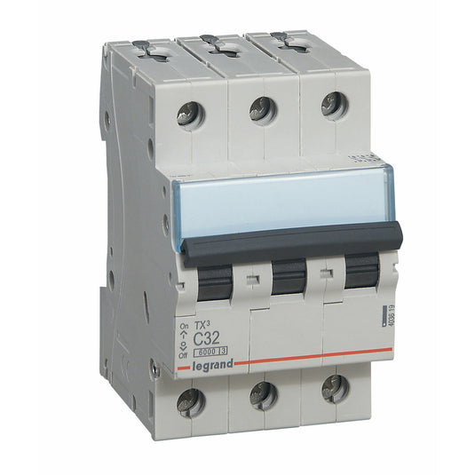 Disjunctor termo-magnetic MCBs TX³, 3 poli, 32A, curba C, 6000A, 3 module, Legrand 403619