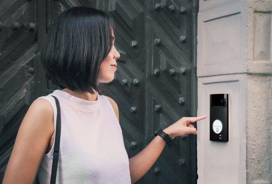 Kit videointerfon C300EOS + LINEA3000N, ecran tactil 5”, Bticino 363915