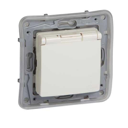 Priza simpla, cu contact de protectie 2P+T, 16A, cu capac, IP44, ivoar, Niloe 764647