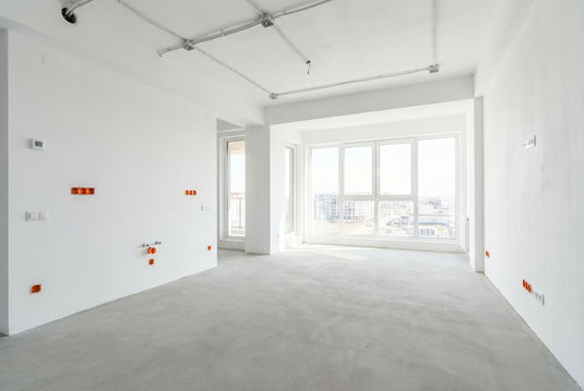 Casă sau apartament la alb: ce echipamente și automatizări pentru instalația electrică se folosesc în această etapă a construcției sau renovării? - Alternativo.RO