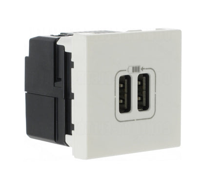 Priza dubla USB, 2 module, 5V, 1500mA, alb, Mosaic 077594, , alternativo.ro