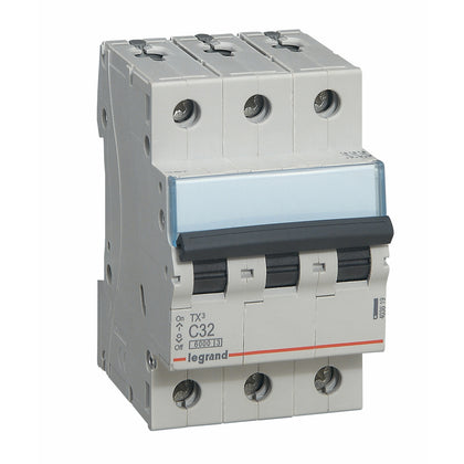 Disjunctor termo-magnetic MCBs TX³, 3 poli, 32A, curba C, 6000A, 3 module, Legrand 403619, alternativo.ro