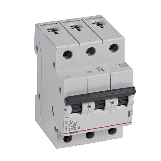 Intrerupator automat RX³, tripolar, 25A, curba C, 4.5kA, 3 module, Legrand 419710