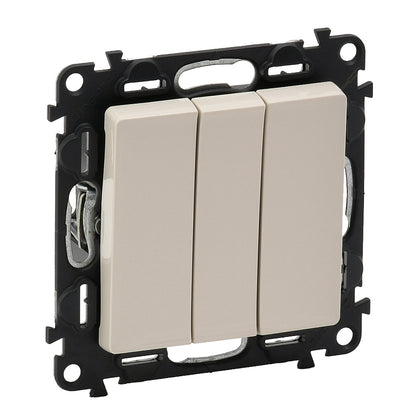 Intrerupator triplu, 10A, ivoar, Valena Life 752203, , alternativo.ro