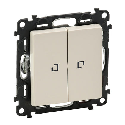 Intrerupator cap-scara dublu, cu lumina de control, 10A, ivoar, Valena Life 752209, , alternativo.ro