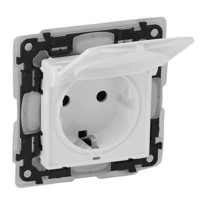 Priza simpla schuko, 2P+T, 16A, cu capac, cu protectie copii, IP44, alb, Valena Life 753119, alternativo.ro