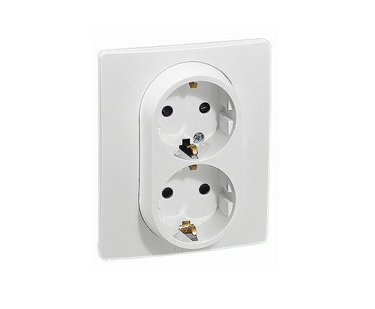 Priza dubla, cu contact de protectie 2P+T, 16A, cu protectie copii, alb, Niloe 764544