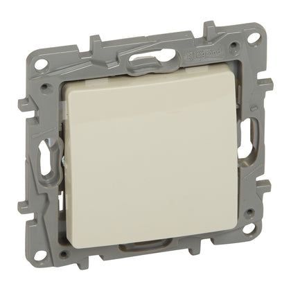 Buton cu revenire, 6A, ivoar, Niloe 764607, , alternativo.ro