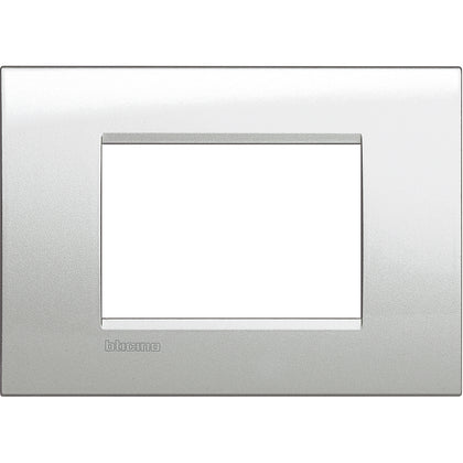 Rama ornament, 3 module, finisaj Moonlight silver, Living Light LNA4803GL, alternativo.ro