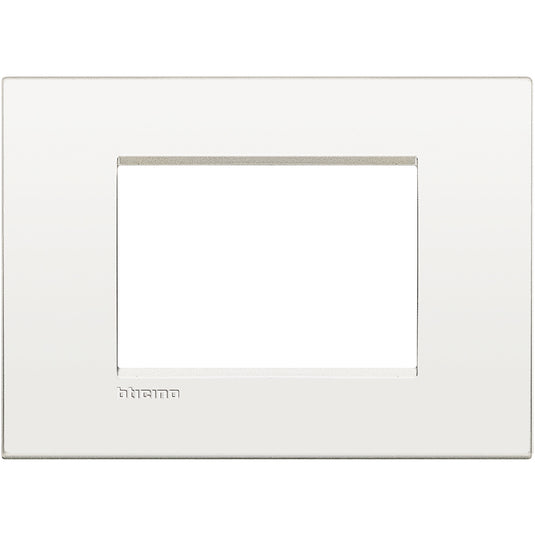 Rama ornament, 3 module, finisaj Alb pur, Living Light Air LNC4803BN