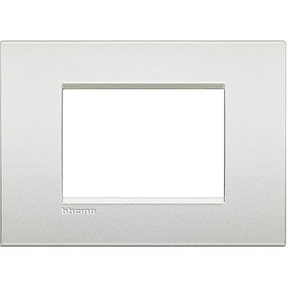 Rama ornament, 3 module, finisaj Alb perlat, Living Light Air LNC4803PR, alternativo.ro